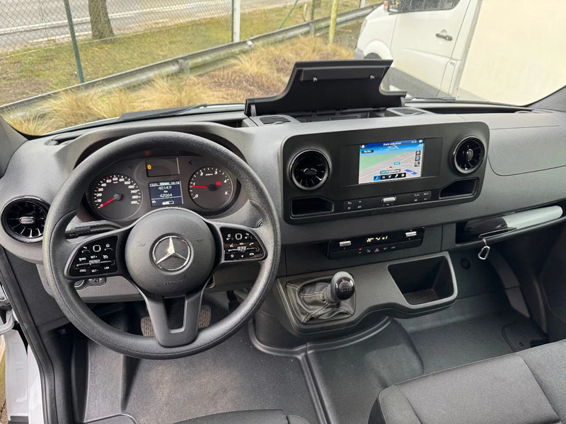 Mercedes-Benz Sprinter 315 L3H2*360°Camera*parktronic*cruise control*zetelverwarming* - Furgon: obrázek 4 Mercedes-Benz Sprinter 315 L3H2*360°Camera*parktronic*cruise control*zetelverwarming* - Furgon: obrázek 4