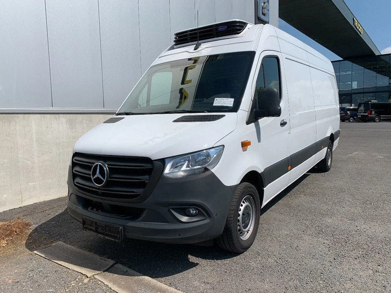 Mercedes-Benz Sprinter 315 L3H2*NEW Carrier xarios 350 -18°C*achteruitrijcamera*navigatie*zetelverwarming*360° camera* - Chladící dodávka: obrázek 1 Mercedes-Benz Sprinter 315 L3H2*NEW Carrier xarios 350 -18°C*achteruitrijcamera*navigatie*zetelverwarming*360° camera* - Chladící dodávka: obrázek 1