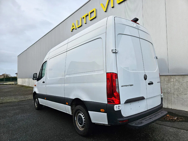 Mercedes-Benz Sprinter 317 L2H2*Achteruitrijcamera*360°camera*Zetelverwarming* - Furgon: obrázek 2 Mercedes-Benz Sprinter 317 L2H2*Achteruitrijcamera*360°camera*Zetelverwarming* - Furgon: obrázek 2