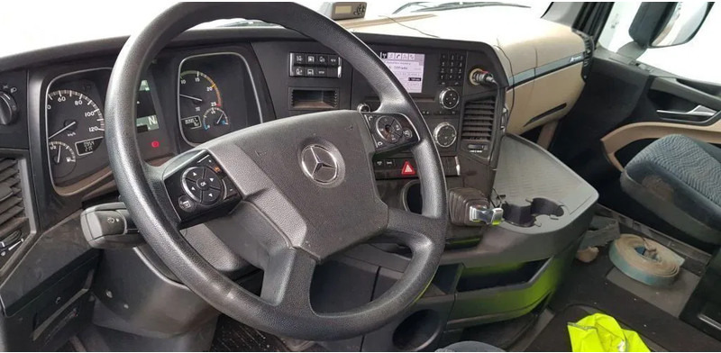 Mercedes-Benz Actros 1842 MLS - Tahač: obrázek 3 Mercedes-Benz Actros 1842 MLS - Tahač: obrázek 3