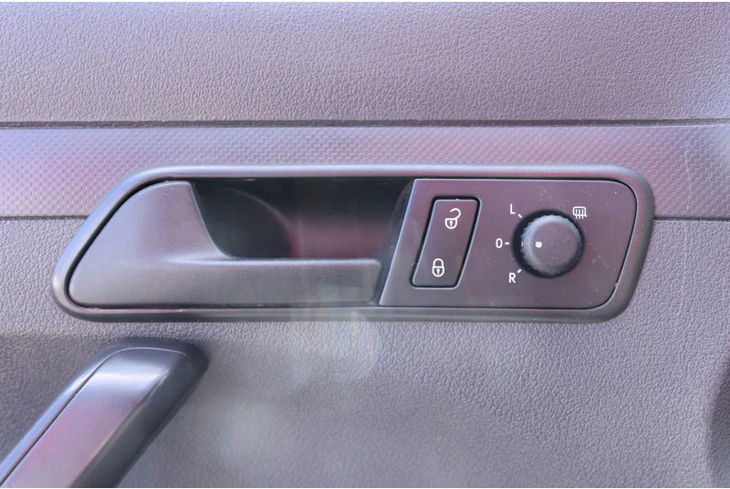 Volkswagen Caddy PARKSENSOREN-SCHUIFDEUR-AIRCO -TREKHAAK-RADIO/USB - Malá dodávka: obrázek 5 Volkswagen Caddy PARKSENSOREN-SCHUIFDEUR-AIRCO -TREKHAAK-RADIO/USB - Malá dodávka: obrázek 5
