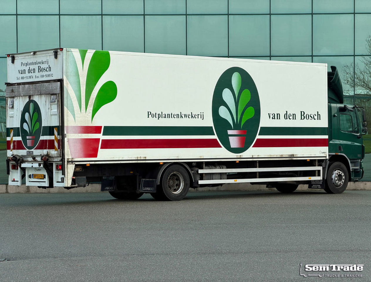 DAF CF 65.250 Euro 3 Manual Gearbox Lamboo Isolated BOX + Heater 970x250x270 CM Inside Tail Lift Holland-Truck - Skříňový nákladní auto: obrázek 4 DAF CF 65.250 Euro 3 Manual Gearbox Lamboo Isolated BOX + Heater 970x250x270 CM Inside Tail Lift Holland-Truck - Skříňový nákladní auto: obrázek 4