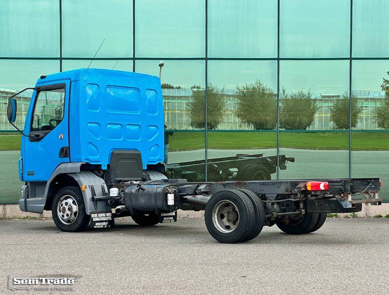DAF LF 45.130 Euro 3 Manual Gearbox Holland-Truck - Podvozek s kabinou: obrázek 3 DAF LF 45.130 Euro 3 Manual Gearbox Holland-Truck - Podvozek s kabinou: obrázek 3