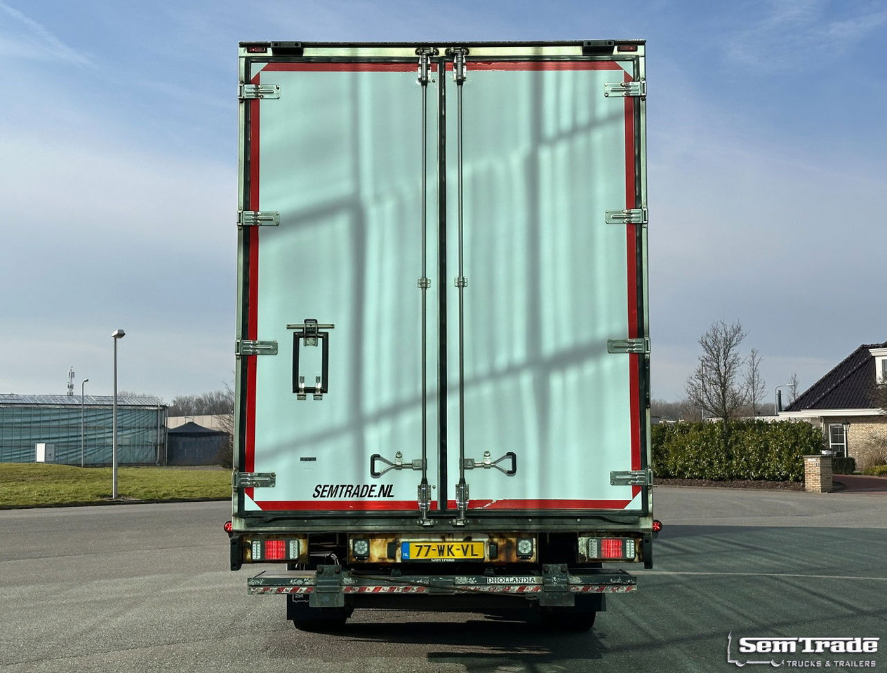 DAF XF 480 FAR SSC 6X2 50 CC Combi 2x Lift Carrier TRS Iceland TOP Condition NL - Chladírenský nákladní automobil: obrázek 4 DAF XF 480 FAR SSC 6X2 50 CC Combi 2x Lift Carrier TRS Iceland TOP Condition NL - Chladírenský nákladní automobil: obrázek 4