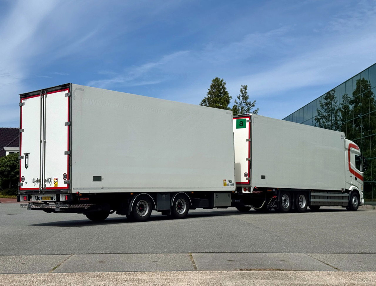 DAF XG 480 FAR Frigo Combi 50 CC 2x Lift Carrier TRS Iceland TOP Condition NL Combi - Chladírenský nákladní automobil: obrázek 4 DAF XG 480 FAR Frigo Combi 50 CC 2x Lift Carrier TRS Iceland TOP Condition NL Combi - Chladírenský nákladní automobil: obrázek 4