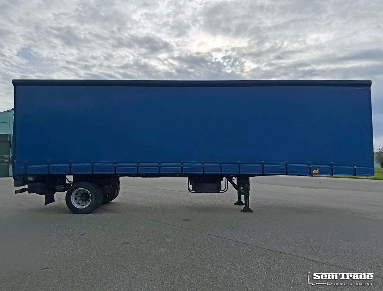 Floor FL0-12-102 City Trailer Tail Lift Good Condition Holland-Trailer - Plachtový návěs: obrázek 5 Floor FL0-12-102 City Trailer Tail Lift Good Condition Holland-Trailer - Plachtový návěs: obrázek 5