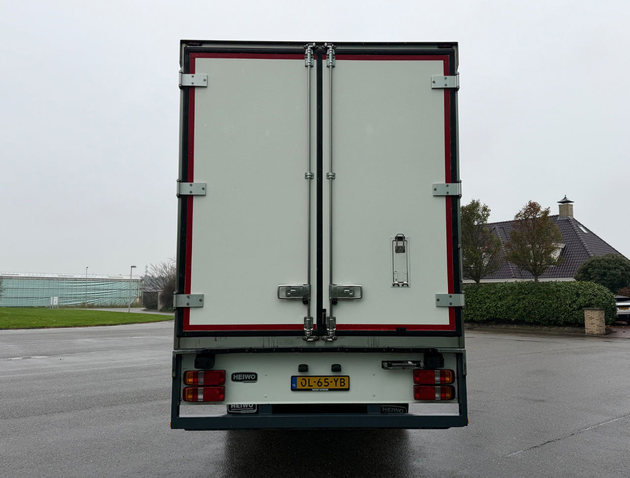 HTF Heiwo 1340 x 250 x 265 Carrier Maxima 2x Liftas Stuuras Super Staat - Chladírenský návěs: obrázek 4 HTF Heiwo 1340 x 250 x 265 Carrier Maxima 2x Liftas Stuuras Super Staat - Chladírenský návěs: obrázek 4