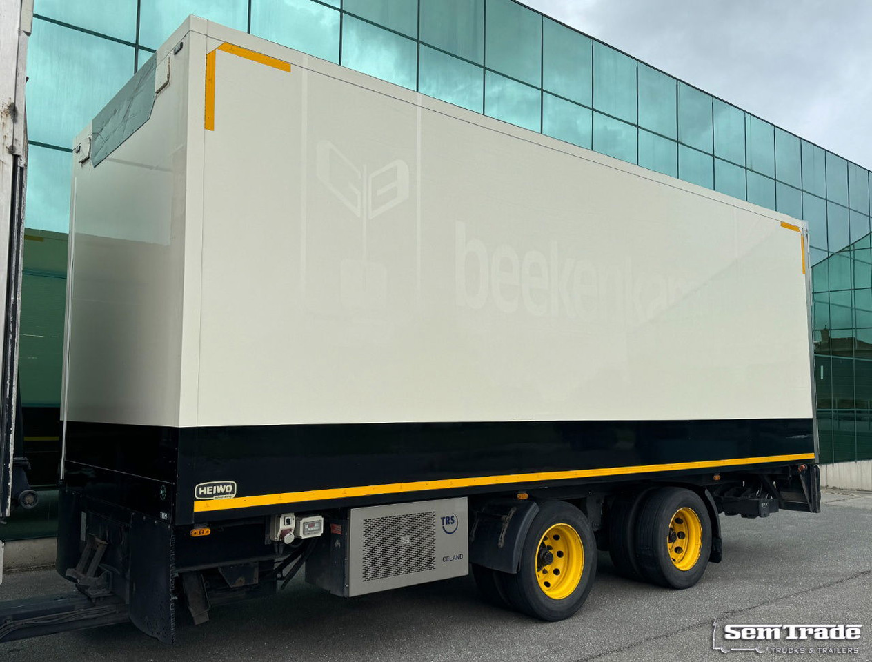 HTF Heiwo Isolated BOX TRS Cooling Tail Lift Holland-Trailer - Chladírenský přívěs: obrázek 1 HTF Heiwo Isolated BOX TRS Cooling Tail Lift Holland-Trailer - Chladírenský přívěs: obrázek 1