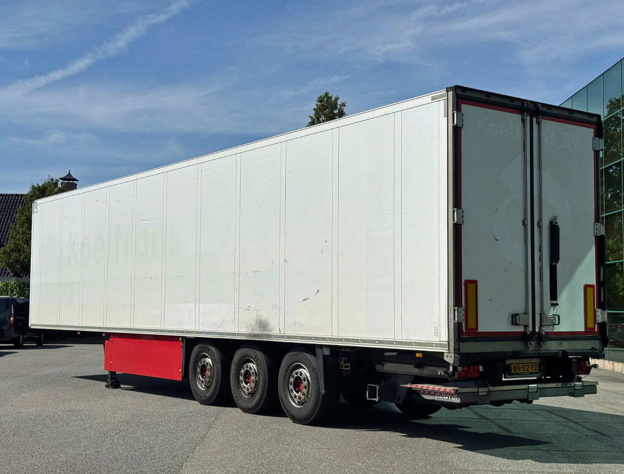 Schmitz Cargobull SCBS3B 270 CM High Flower Wide Liftaxle Tail Lift NL Trailer 6 - Chladírenský návěs: obrázek 3 Schmitz Cargobull SCBS3B 270 CM High Flower Wide Liftaxle Tail Lift NL Trailer 6 - Chladírenský návěs: obrázek 3