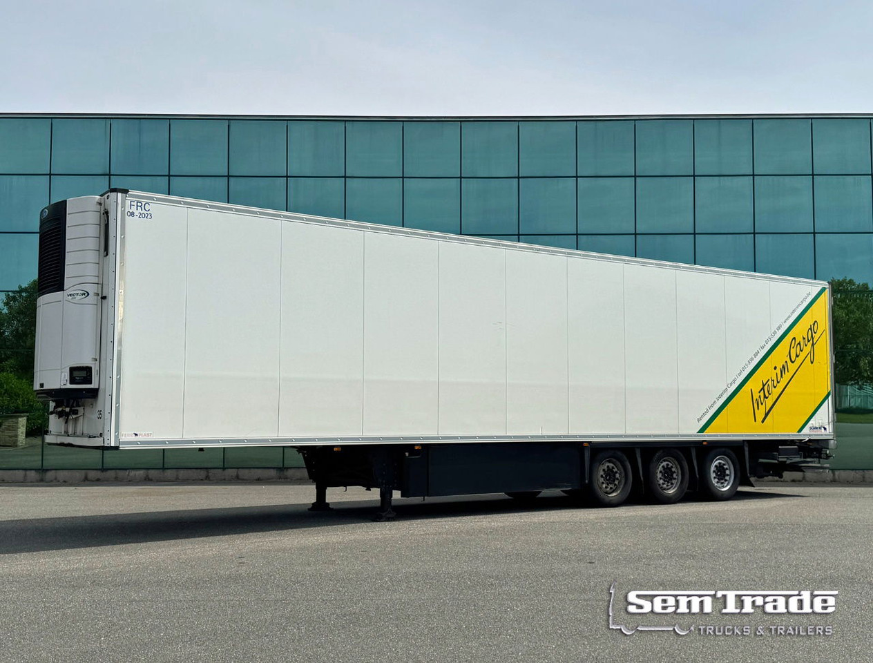 Schmitz Cargobull SCBS3B 275 CM High 250 Wide Tail Lift Carrier Vector 1550 Dopp - Chladírenský návěs: obrázek 1 Schmitz Cargobull SCBS3B 275 CM High 250 Wide Tail Lift Carrier Vector 1550 Dopp - Chladírenský návěs: obrázek 1