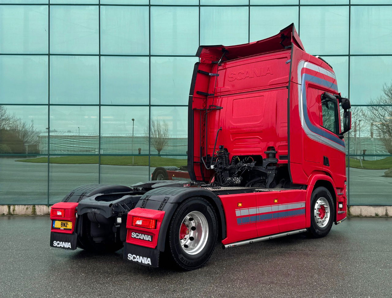 Scania R450 NGS Full AIR Retarder Only 409.000 KM NEW Smart Tacho Perfect Condit - Tahač: obrázek 4 Scania R450 NGS Full AIR Retarder Only 409.000 KM NEW Smart Tacho Perfect Condit - Tahač: obrázek 4