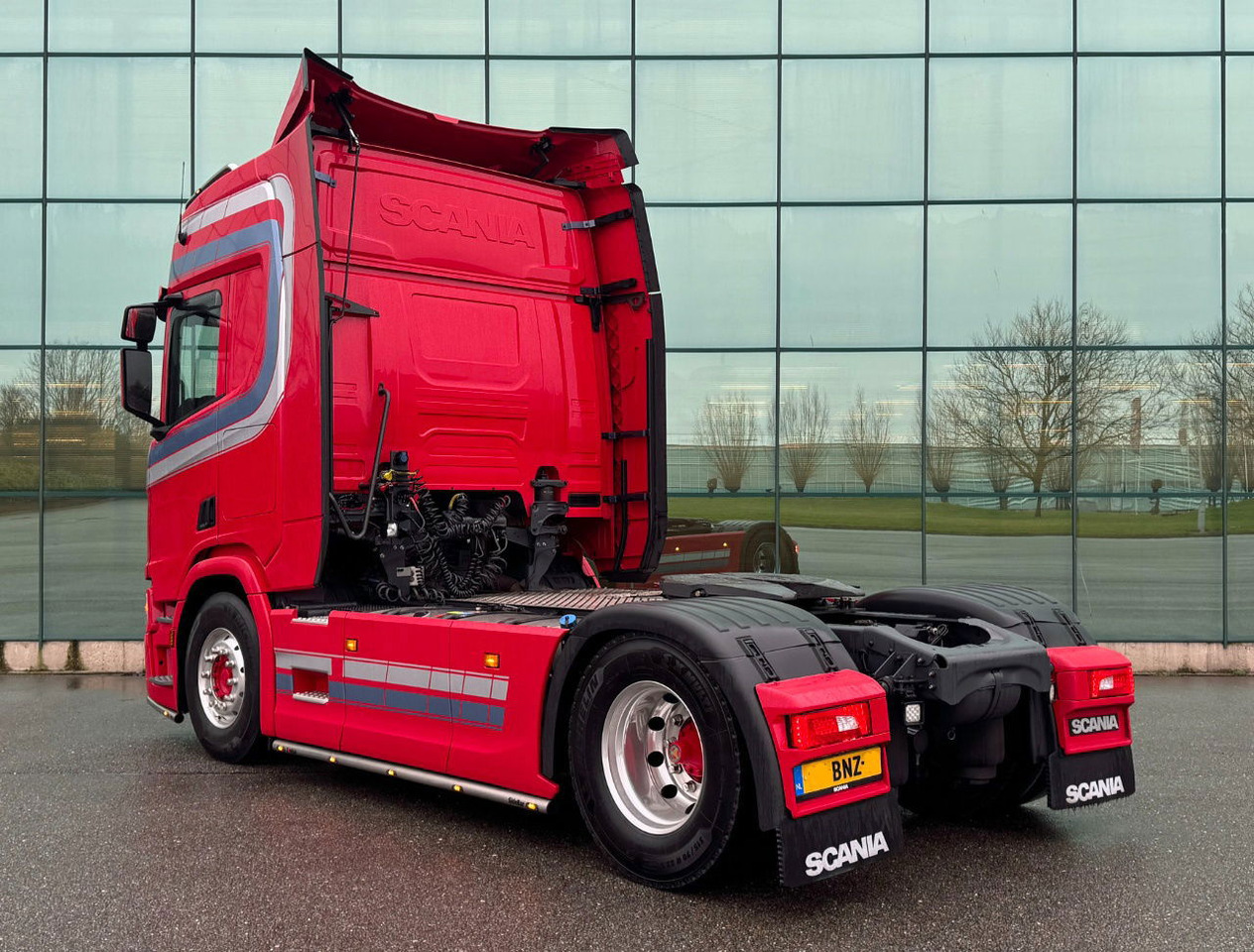 Scania R450 NGS Full AIR Retarder Only 409.000 KM NEW Smart Tacho Perfect Condit - Tahač: obrázek 3 Scania R450 NGS Full AIR Retarder Only 409.000 KM NEW Smart Tacho Perfect Condit - Tahač: obrázek 3