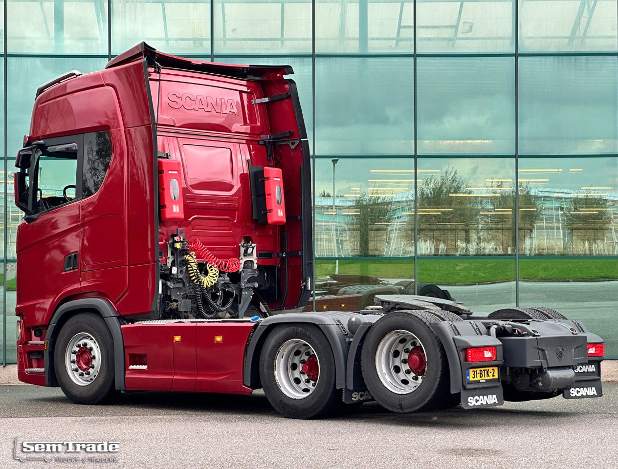 Scania S500 Boogie Full AIR Retarder 2X Tanks Only 356.000 KM Holland-Truck - Tahač: obrázek 3 Scania S500 Boogie Full AIR Retarder 2X Tanks Only 356.000 KM Holland-Truck - Tahač: obrázek 3