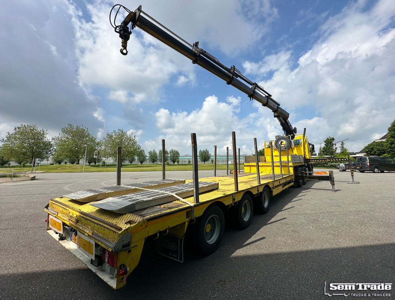 Volvo FH 12.460 Manual Gear 6X2 Euro 3 Only 493.000 KM Hiab 350 - 5 With Nootebo - Tahač: obrázek 5 Volvo FH 12.460 Manual Gear 6X2 Euro 3 Only 493.000 KM Hiab 350 - 5 With Nootebo - Tahač: obrázek 5