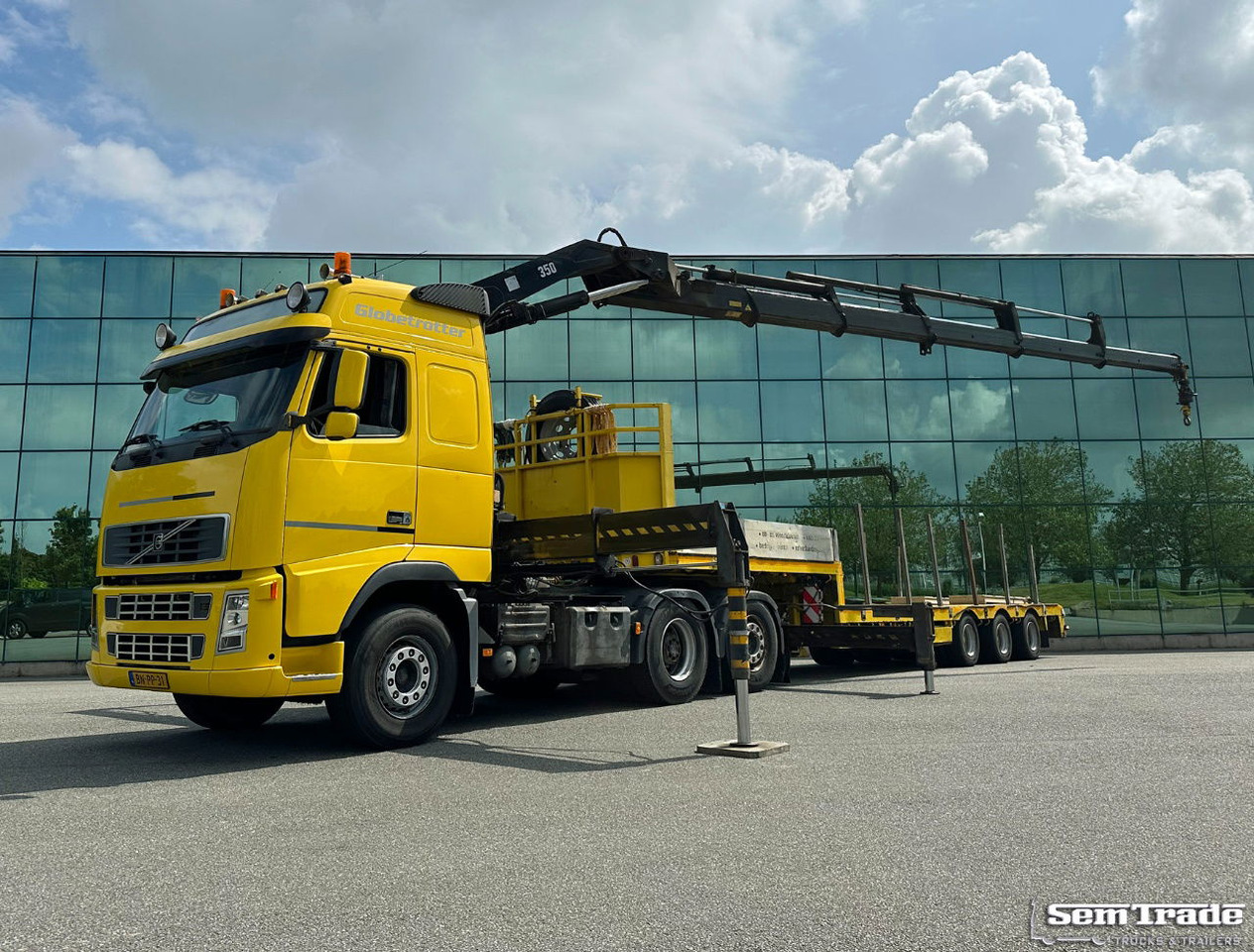 Volvo FH 12.460 Manual Gear 6X2 Euro 3 Only 493.000 KM Hiab 350 - 5 With Nootebo - Tahač: obrázek 1 Volvo FH 12.460 Manual Gear 6X2 Euro 3 Only 493.000 KM Hiab 350 - 5 With Nootebo - Tahač: obrázek 1
