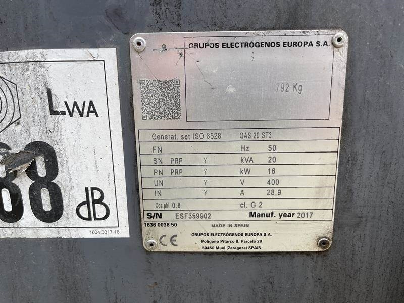 Atlas-Copco QAS 20 - Elektrický generátor: obrázek 2 Atlas-Copco QAS 20 - Elektrický generátor: obrázek 2