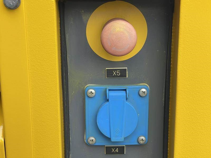 Atlas-Copco QAS 40 - Elektrický generátor: obrázek 3 Atlas-Copco QAS 40 - Elektrický generátor: obrázek 3