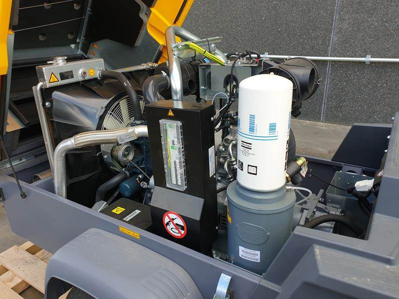 Atlas-Copco XAS 58-7 G 6 WHEELS N.B. - Mobilní kompresor: obrázek 5 Atlas-Copco XAS 58-7 G 6 WHEELS N.B. - Mobilní kompresor: obrázek 5