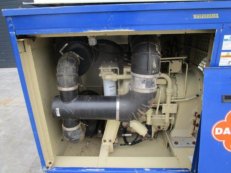 Doosan XHP 900 CM - 2100 compressorblok - Mobilní kompresor: obrázek 2 Doosan XHP 900 CM - 2100 compressorblok - Mobilní kompresor: obrázek 2