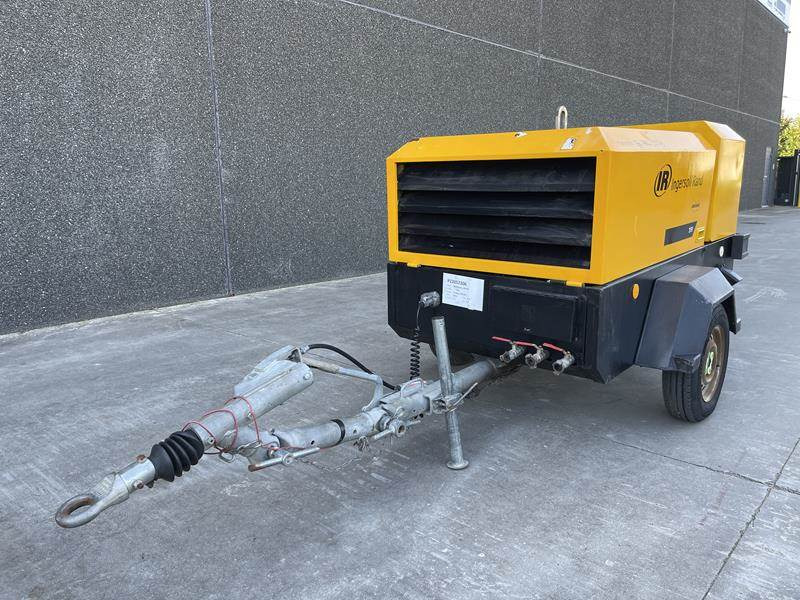 Ingersoll Rand 7 / 51 - Mobilní kompresor: obrázek 2 Ingersoll Rand 7 / 51 - Mobilní kompresor: obrázek 2