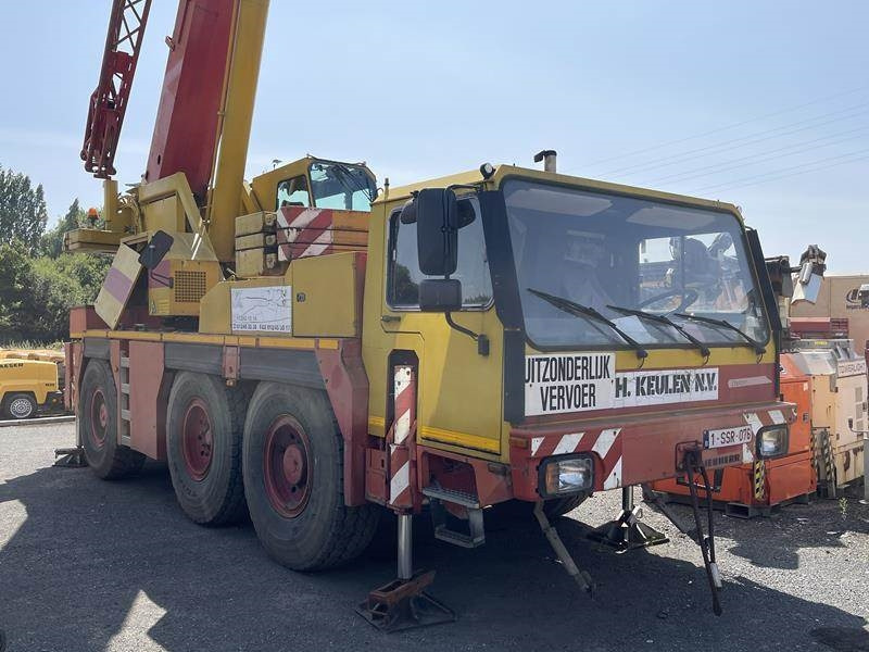 Liebherr LTM 1050 / 1 - Univerzální autojeřáb: obrázek 1 Liebherr LTM 1050 / 1 - Univerzální autojeřáb: obrázek 1