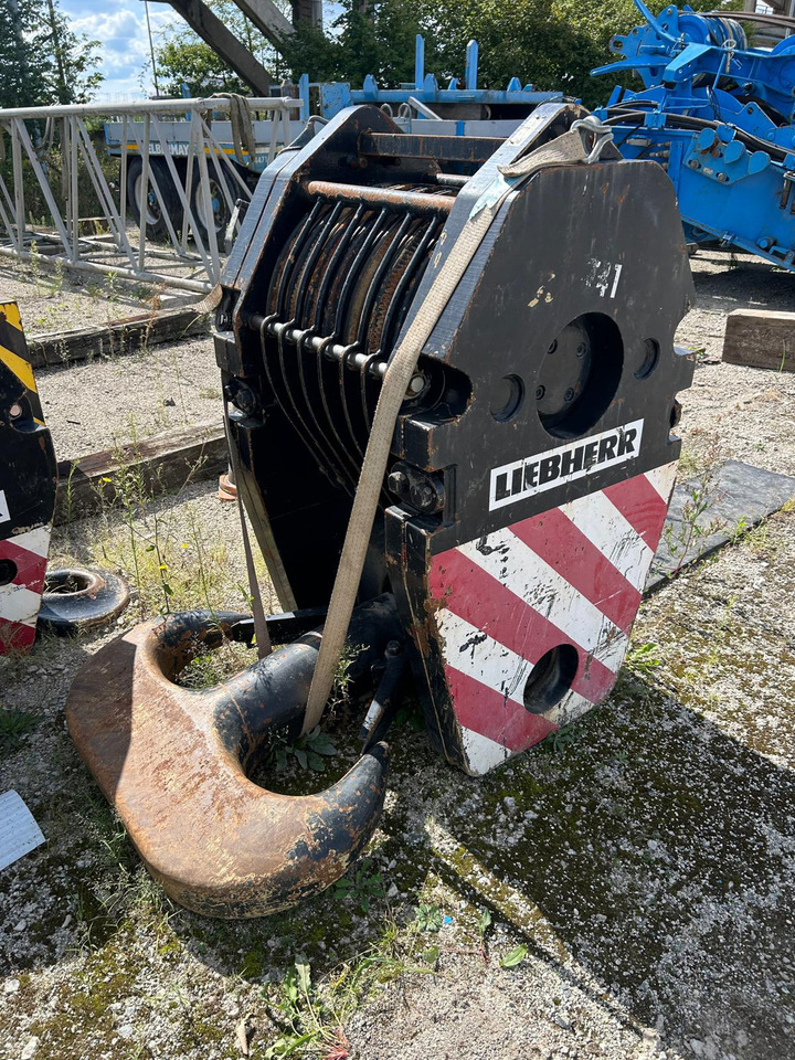 Autojeřáb LIEBHERR LTM 1500-8.1: obrázek 12