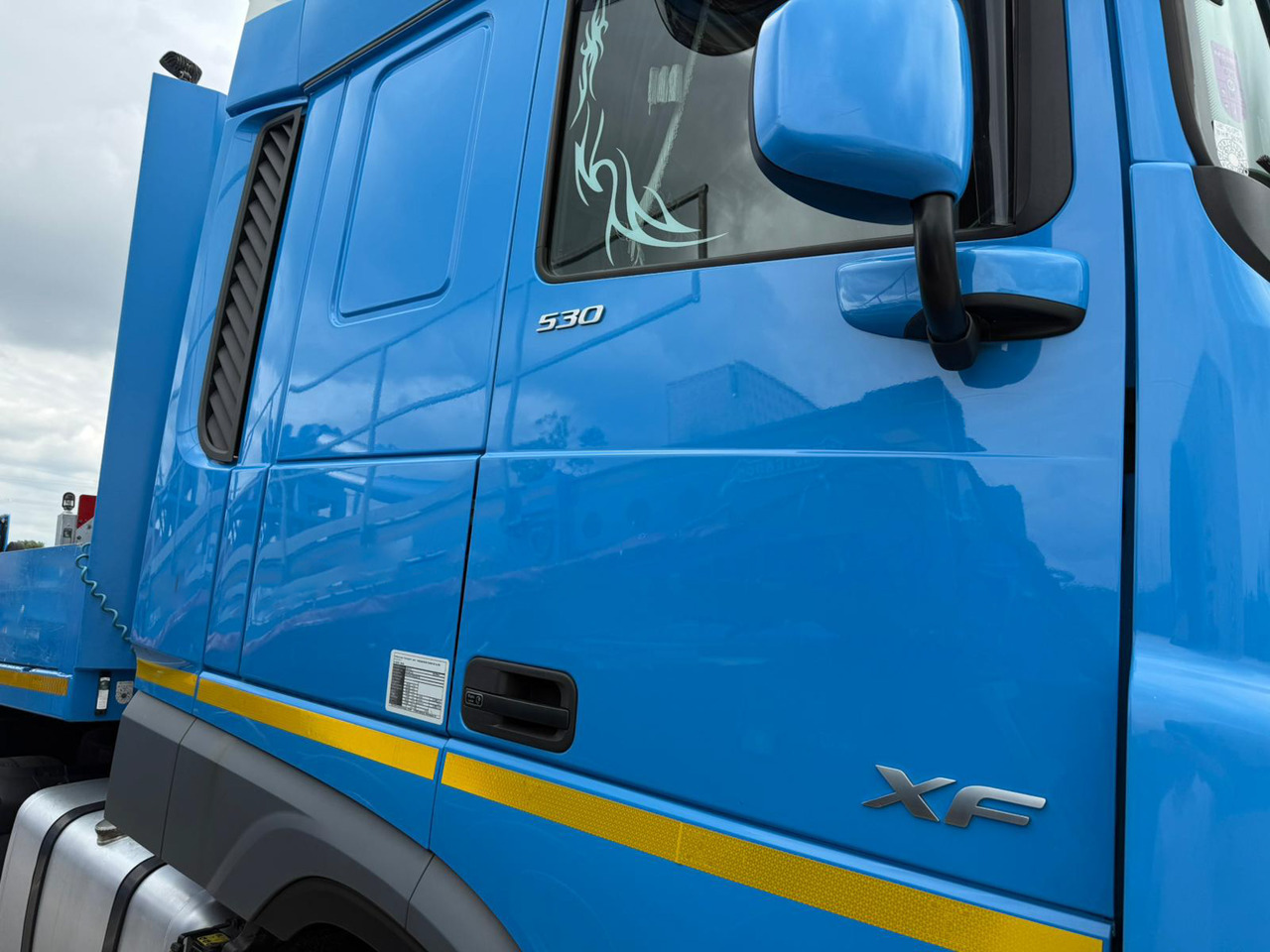 DAF XF 530 FT6 / 6x2 - Tahač: obrázek 3 DAF XF 530 FT6 / 6x2 - Tahač: obrázek 3
