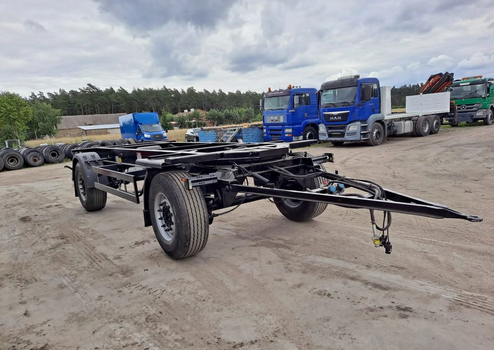 Krone Przyczepa Krone BDF do przewozu mleka - Kontejnerovy přívěs/ Výměnná nástavba: obrázek 1 Krone Przyczepa Krone BDF do przewozu mleka - Kontejnerovy přívěs/ Výměnná nástavba: obrázek 1
