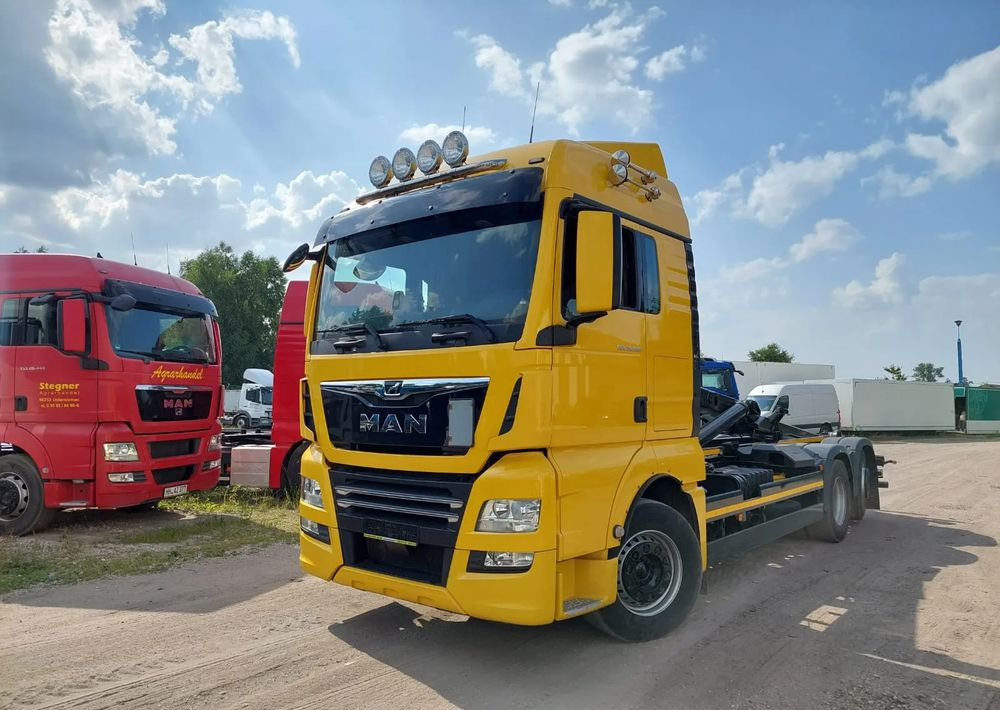 MAN TGX 26-500 Hakowiec oś skrętna - Hákový nosič kontejnerů: obrázek 2 MAN TGX 26-500 Hakowiec oś skrętna - Hákový nosič kontejnerů: obrázek 2