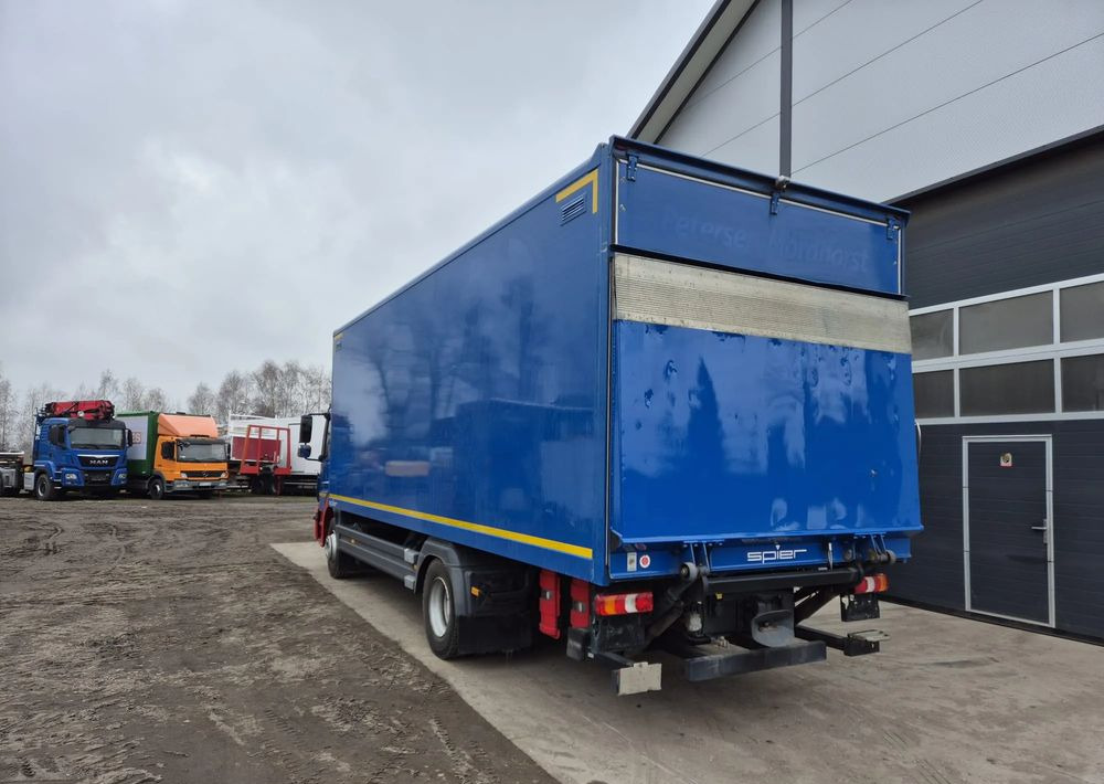 Mercedes-Benz Atego 1330 Euro 6 - Skříňový nákladní auto: obrázek 4 Mercedes-Benz Atego 1330 Euro 6 - Skříňový nákladní auto: obrázek 4