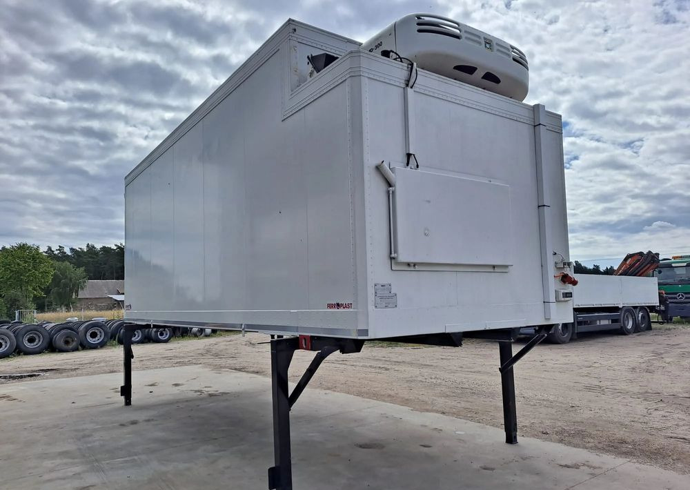 Schmitz Cargobull Kontener chłodnia BDF Thermo King MD300 - Chladírenský přívěs: obrázek 1 Schmitz Cargobull Kontener chłodnia BDF Thermo King MD300 - Chladírenský přívěs: obrázek 1