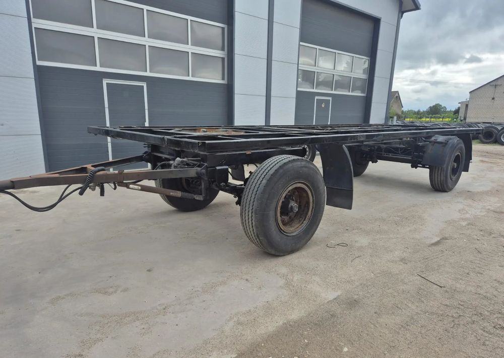 Schmitz Cargobull Przyczepa Krone na resorze - Přívěs-podvozek: obrázek 1 Schmitz Cargobull Przyczepa Krone na resorze - Přívěs-podvozek: obrázek 1