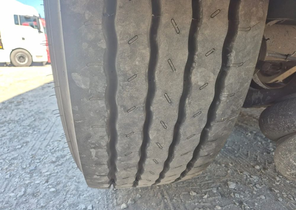 S posuvnou podlahou návěs Stas Naczepa STAS ruchoma podłoga 92m: obrázek 10 S posuvnou podlahou návěs Stas Naczepa STAS ruchoma podłoga 92m: obrázek 10