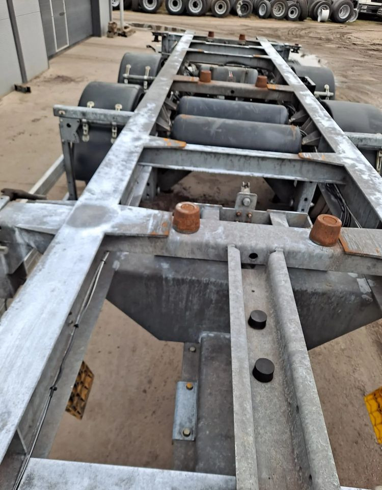 Wielton Przyczepa tandem - Kontejnerovy přívěs/ Výměnná nástavba: obrázek 5 Wielton Przyczepa tandem - Kontejnerovy přívěs/ Výměnná nástavba: obrázek 5