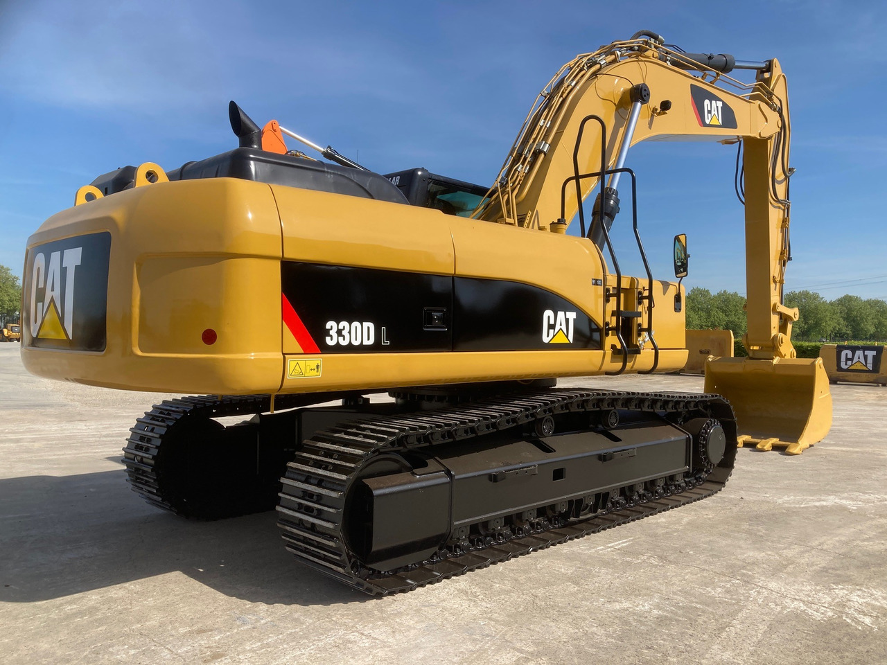 Caterpillar 330DL - Pásové rýpadlo: obrázek 4 Caterpillar 330DL - Pásové rýpadlo: obrázek 4