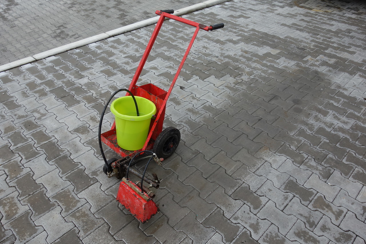 Technika pro ukládaní asfaltu 3M 3M Stamark Grundierungssprühgerät Straßenmarkierung: obrázek 1