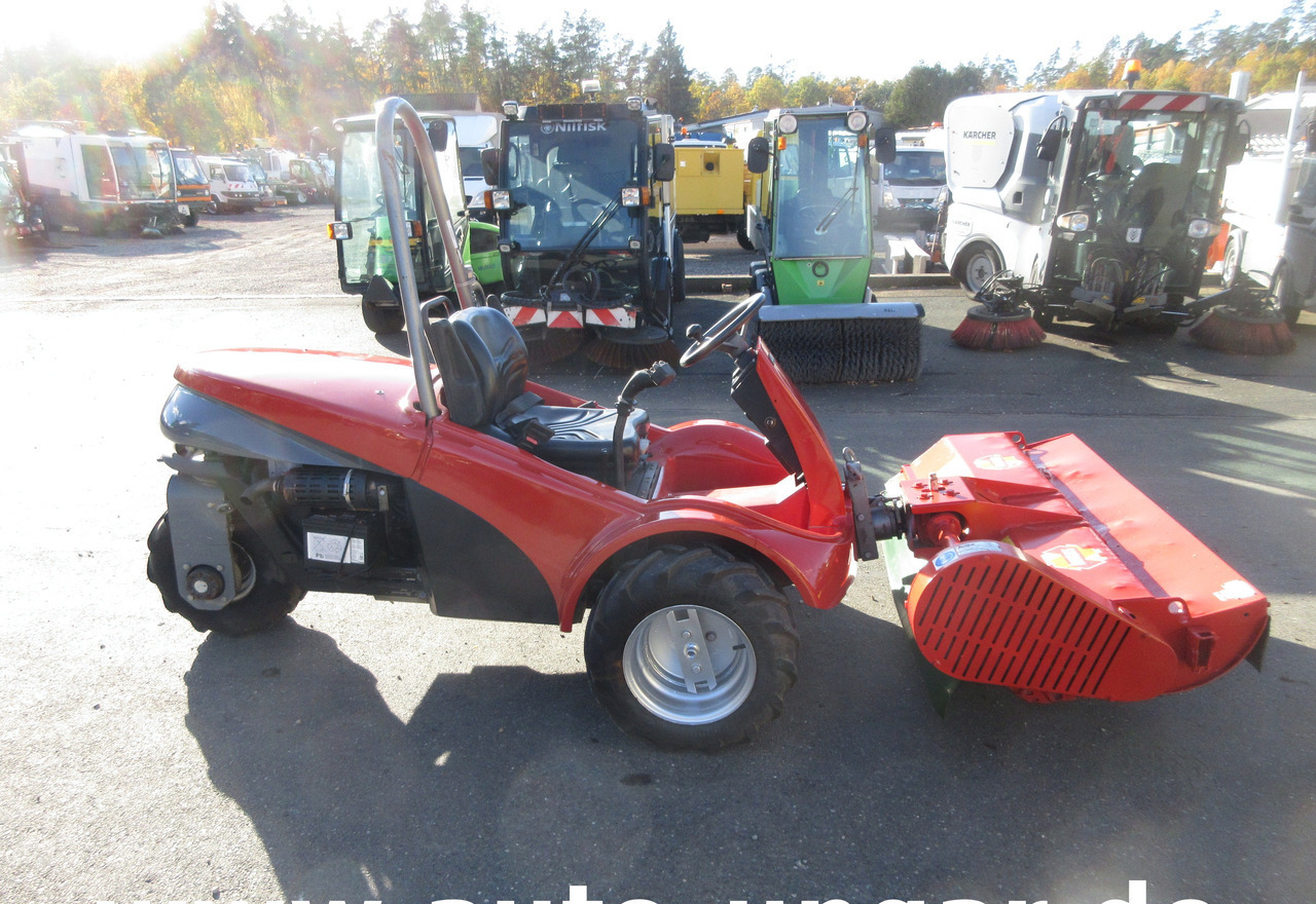 Aebi TerraCut TC07 Hangmäher 3x3 mit Humus Mulcher - Příkopová sekačka: obrázek 5 Aebi TerraCut TC07 Hangmäher 3x3 mit Humus Mulcher - Příkopová sekačka: obrázek 5