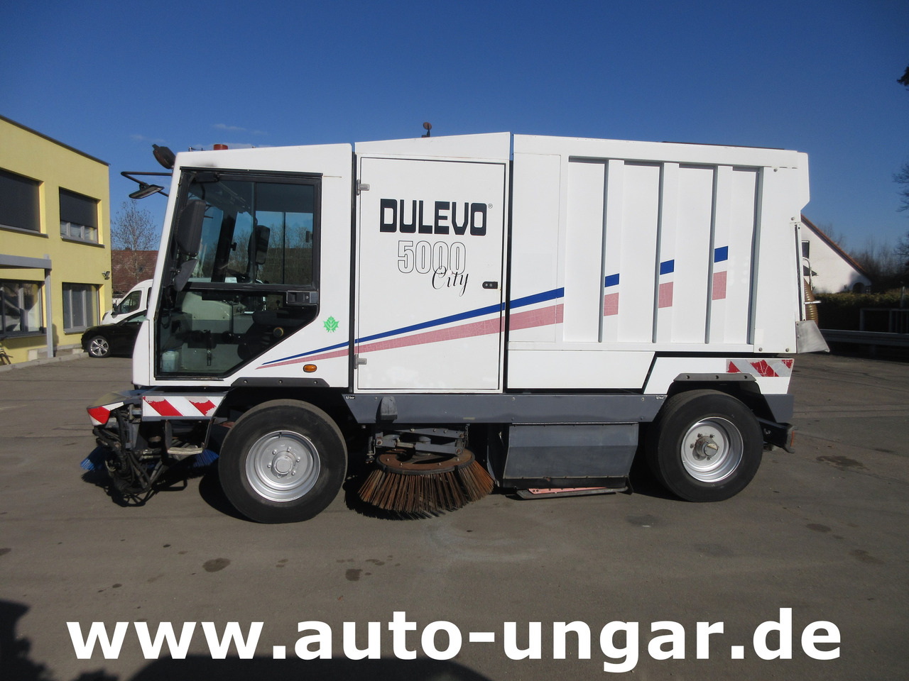 DULEVO 5000 City Hochentleerung Handsaugschlauch Frontbesen 4x4x4 - Zametací vůz: obrázek 2 DULEVO 5000 City Hochentleerung Handsaugschlauch Frontbesen 4x4x4 - Zametací vůz: obrázek 2