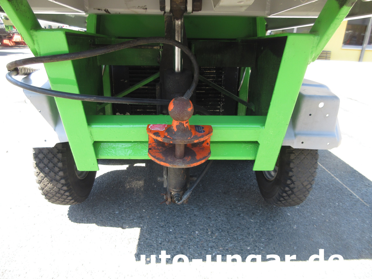 Egholm Nilfisk 2100 Powerflex 4x4 Kipper AHK Hydraulik Bürste Winterdienst - Komunální traktor: obrázek 5 Egholm Nilfisk 2100 Powerflex 4x4 Kipper AHK Hydraulik Bürste Winterdienst - Komunální traktor: obrázek 5