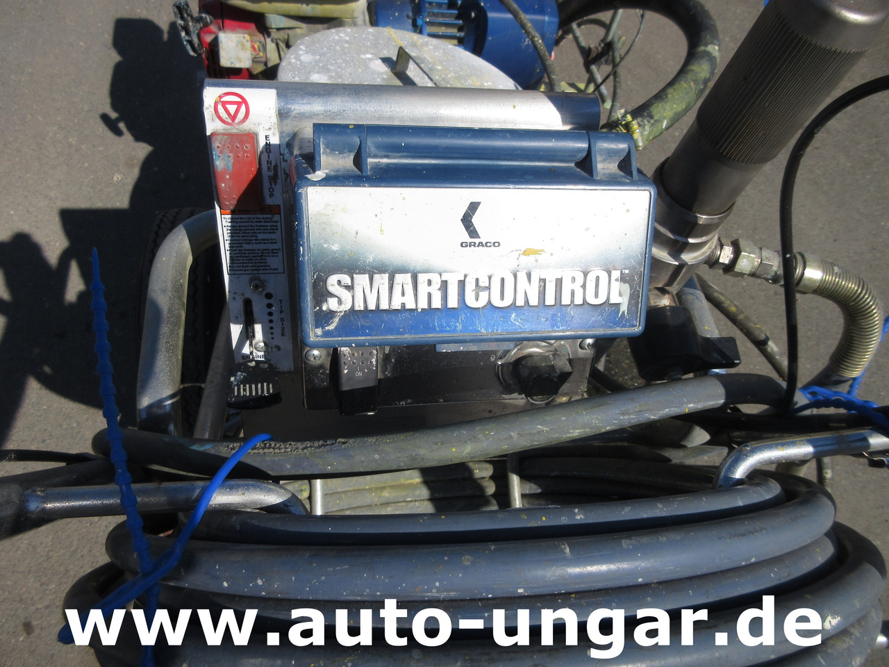 Technika pro ukládaní asfaltu Graco LineLazer III 3900 Linedriver ride-on striper Roadmarking Straßenmarkierung: obrázek 10