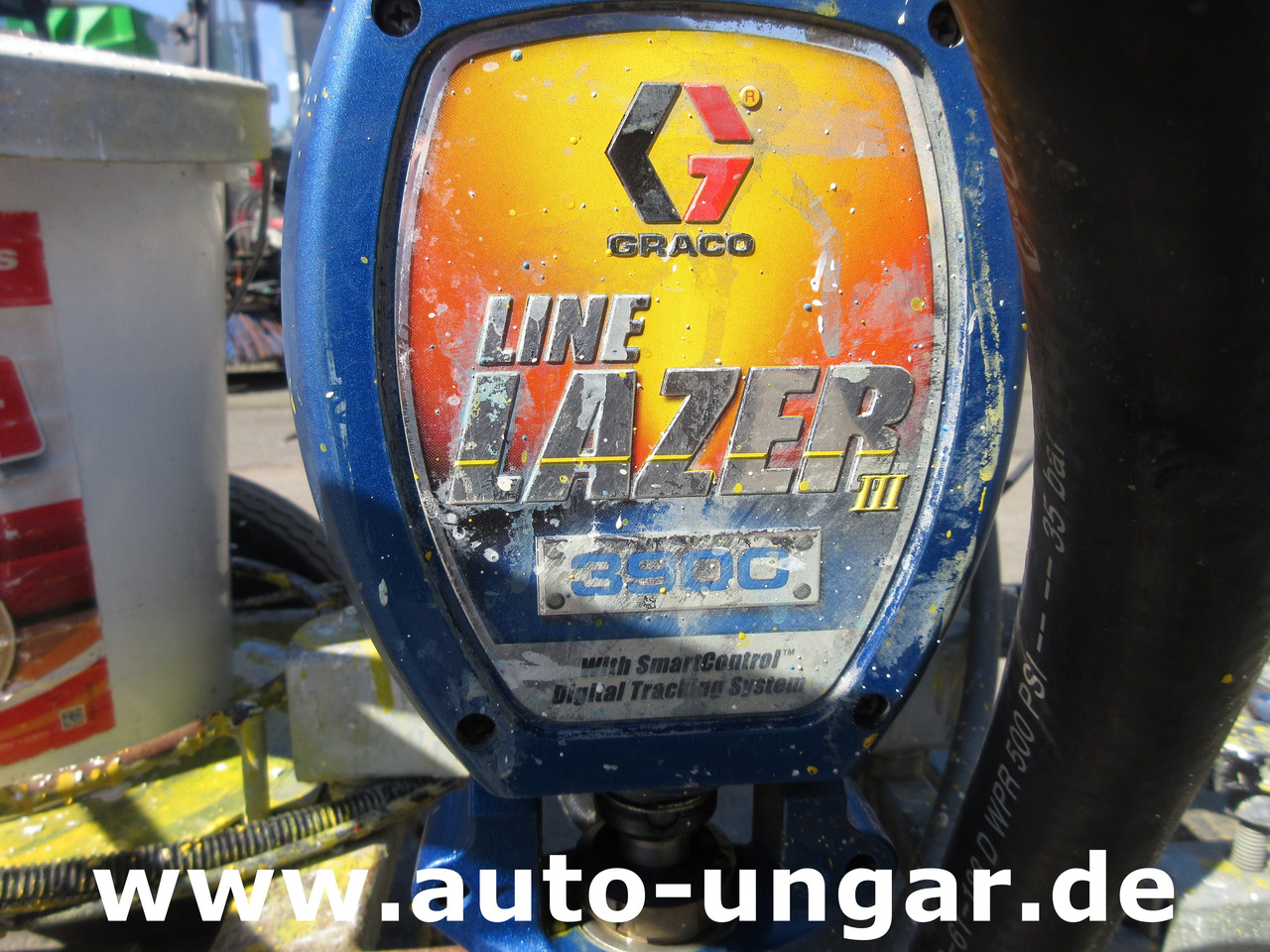 Technika pro ukládaní asfaltu Graco LineLazer III 3900 Linedriver ride-on striper Roadmarking Straßenmarkierung: obrázek 6