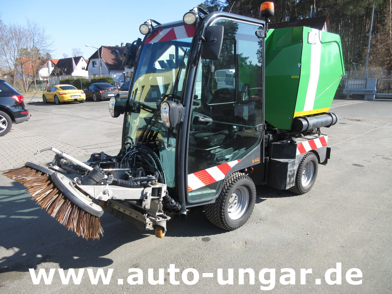 Holder X40 / X45 Baujahr 2017 Knicklenkung Kehraufbau 4x4 Kommunalhydraulik Frontheber - Zametací vůz: obrázek 1 Holder X40 / X45 Baujahr 2017 Knicklenkung Kehraufbau 4x4 Kommunalhydraulik Frontheber - Zametací vůz: obrázek 1