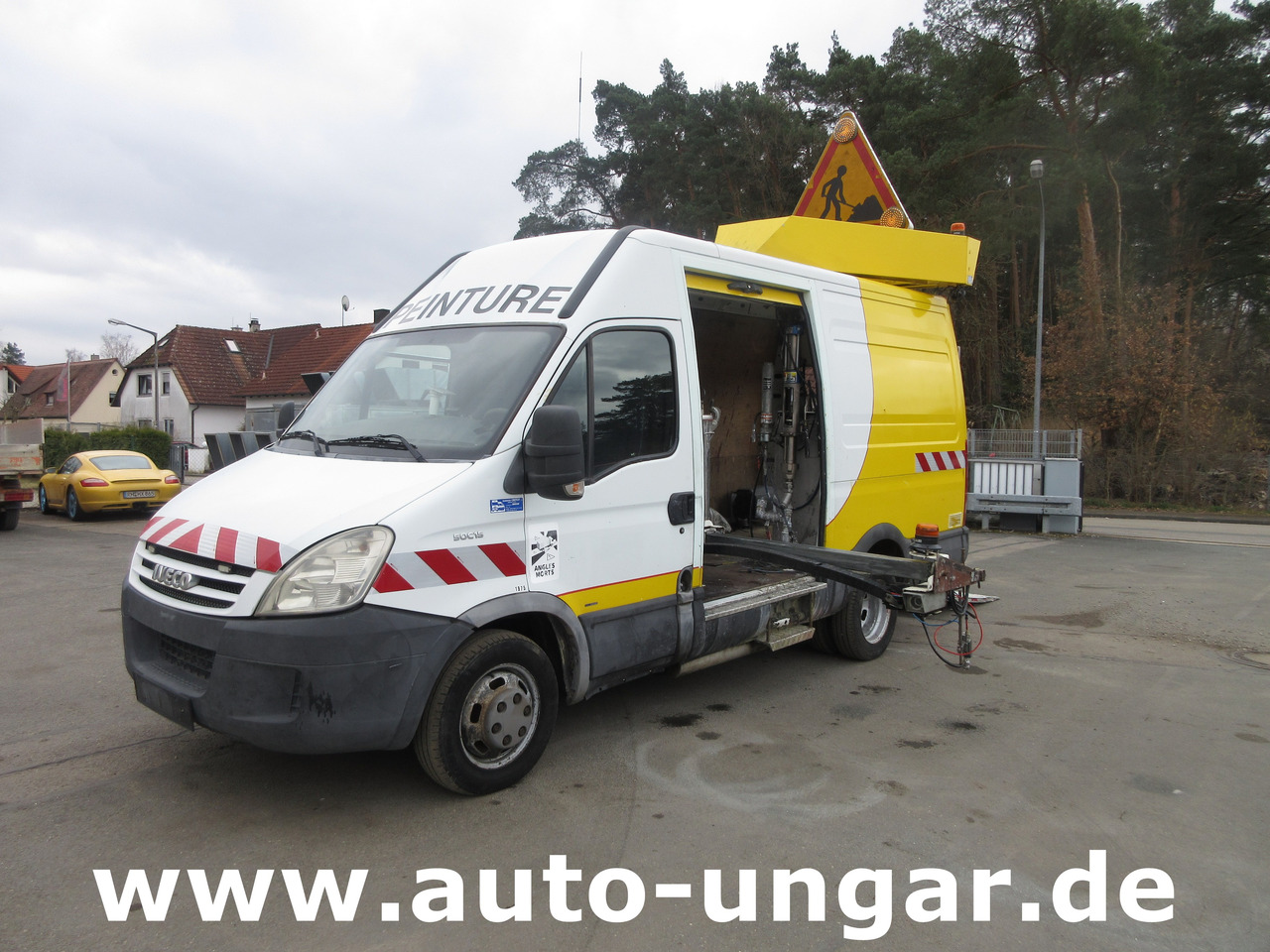 Iveco 50C15 Jetline Graco LineLazer Markiermaschine Hofmann Roadmarking Machine - Technika pro ukládaní asfaltu: obrázek 1 Iveco 50C15 Jetline Graco LineLazer Markiermaschine Hofmann Roadmarking Machine - Technika pro ukládaní asfaltu: obrázek 1