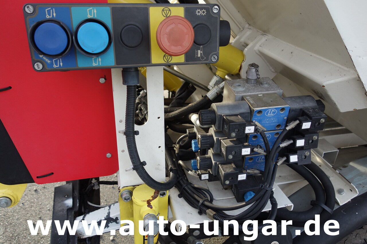 Vůz na odvoz odpadků Piaggio Porter S90 Müllwagen IRIDE Tonnenlifter Kipper Kleinmüllwagen Zöller Mini: obrázek 11 Vůz na odvoz odpadků Piaggio Porter S90 Müllwagen IRIDE Tonnenlifter Kipper Kleinmüllwagen Zöller Mini: obrázek 11