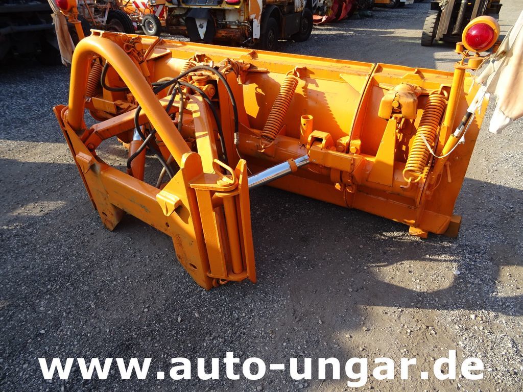 SCHMIDT E 2.3 Schneepflug - Schneeschild 270cm - Sněžný pluh: obrázek 4 SCHMIDT E 2.3 Schneepflug - Schneeschild 270cm - Sněžný pluh: obrázek 4