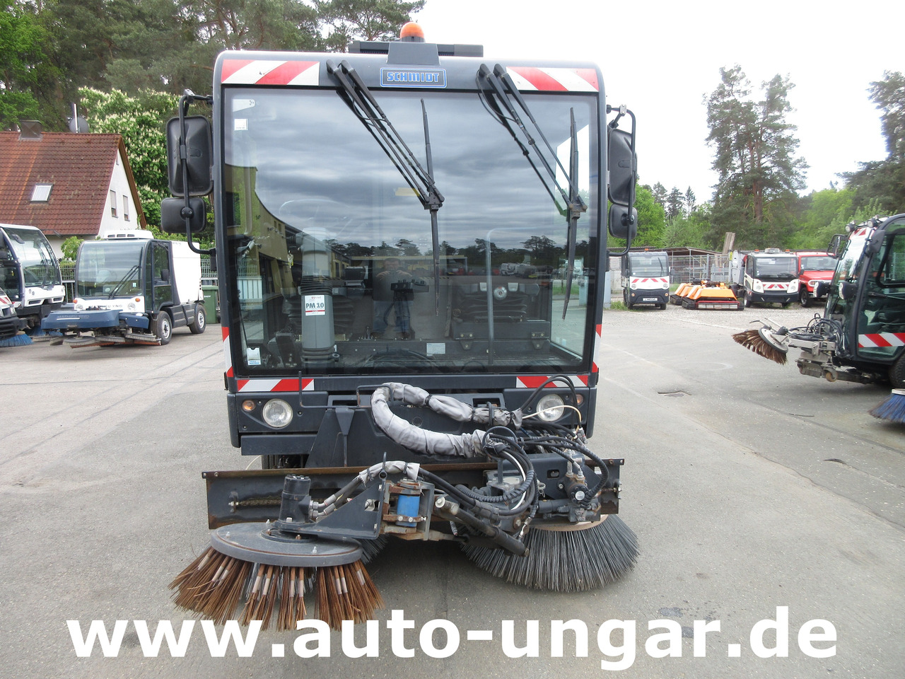 Schmidt Cleango 500 CS556 Euro 6 mit Wildkrautbesen Kehrmaschine aus 1. Hand - Zametací vůz: obrázek 2 Schmidt Cleango 500 CS556 Euro 6 mit Wildkrautbesen Kehrmaschine aus 1. Hand - Zametací vůz: obrázek 2