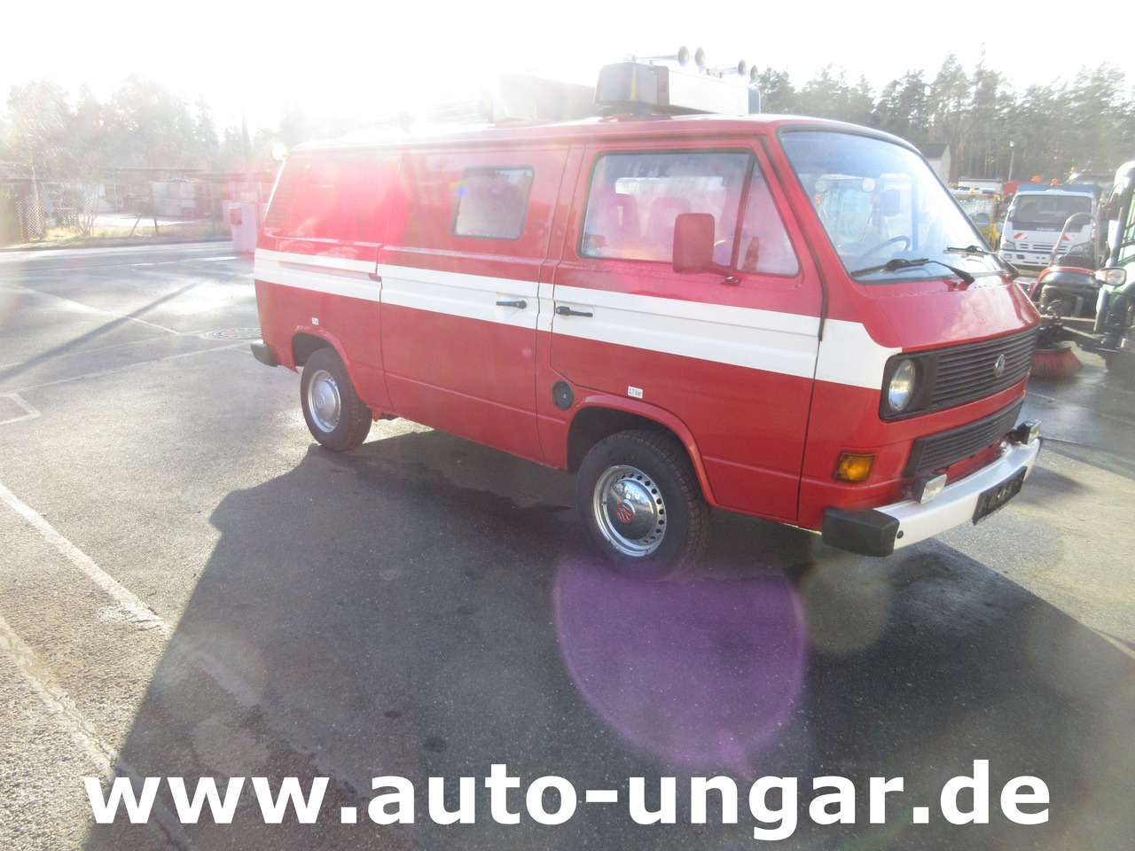 VOLKSWAGEN VW T3 Transporter Turbodiesel Feuerwehr ELF 1 aus 1985 - Hasičský vůz: obrázek 3 VOLKSWAGEN VW T3 Transporter Turbodiesel Feuerwehr ELF 1 aus 1985 - Hasičský vůz: obrázek 3