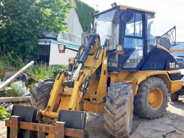 Caterpillar 908 (7t - Kolový nakladač: obrázek 2 Caterpillar 908 (7t - Kolový nakladač: obrázek 2