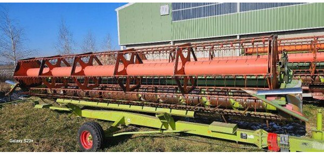 Claas Tucano 450 (839) +V 750 - Sklízecí mlátička: obrázek 4 Claas Tucano 450 (839) +V 750 - Sklízecí mlátička: obrázek 4