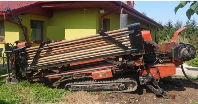 Ditch-Witch JT 1720 (5t , 40m/120mm - Horizontálni vrty: obrázek 2 Ditch-Witch JT 1720 (5t , 40m/120mm - Horizontálni vrty: obrázek 2